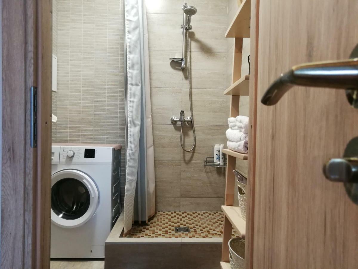 Siauliai Central Spot Apartment ภายนอก รูปภาพ